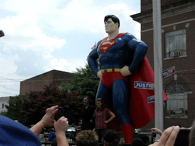 577521_10151022228996810_1478036130_n